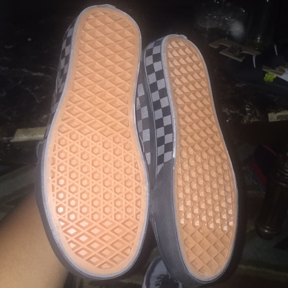 VANS BLACK AND GREY - Picture 3 of 3